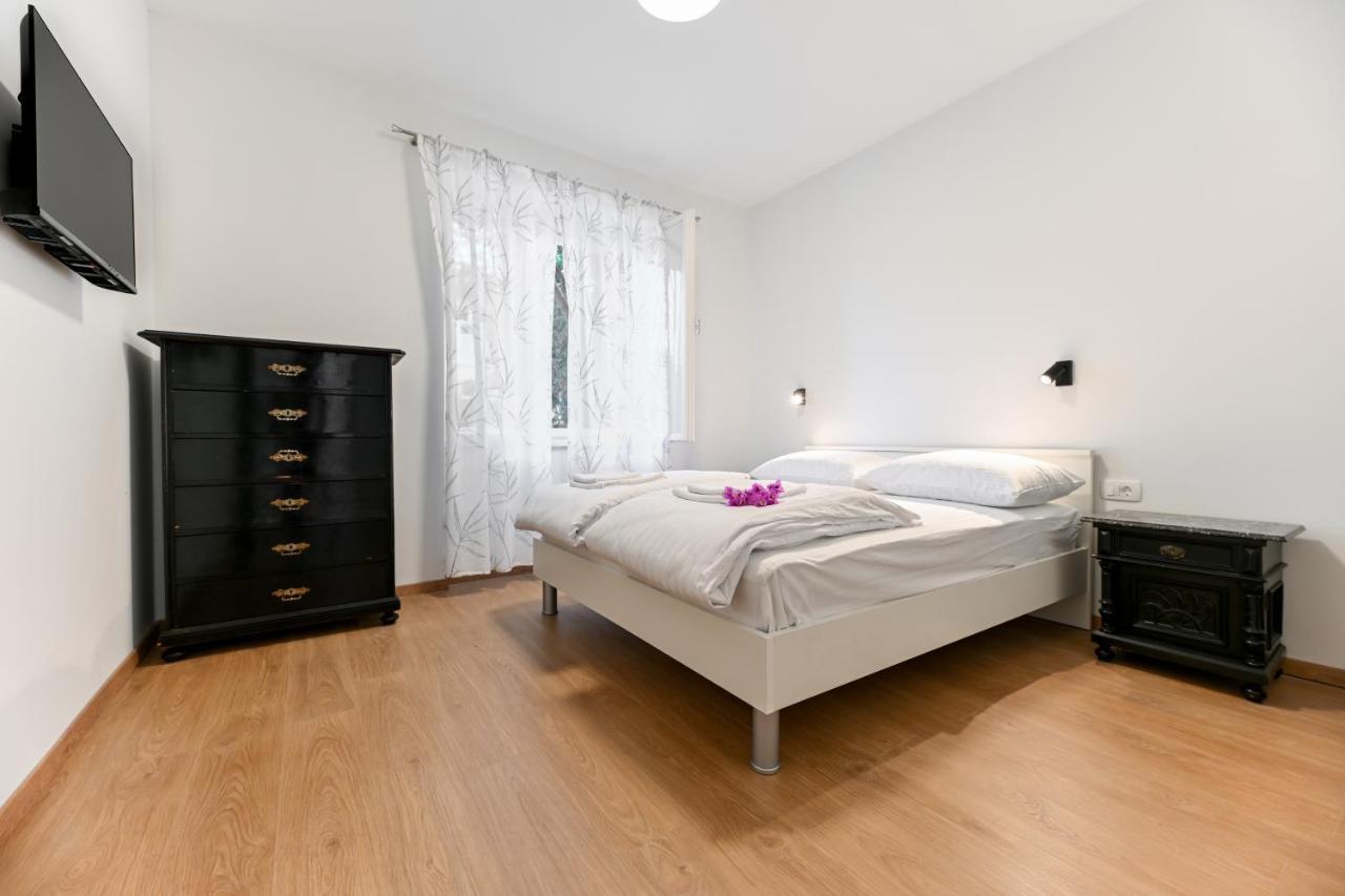 Apartman Maraska Задар Екстериор снимка